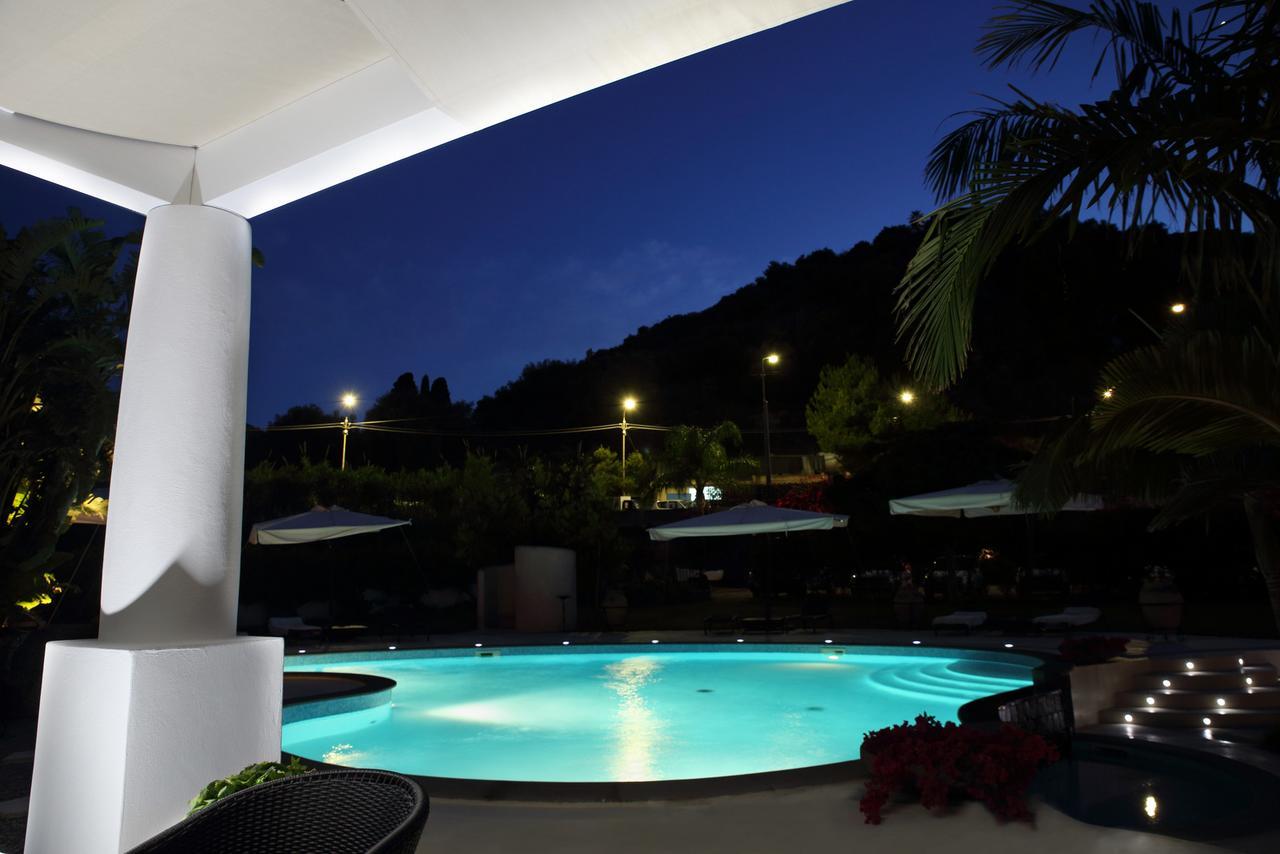 Residence Hotel La Giara Липари Екстериор снимка
