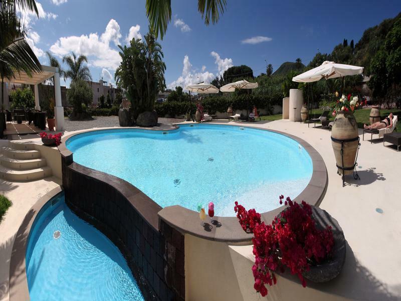 Residence Hotel La Giara Липари Екстериор снимка